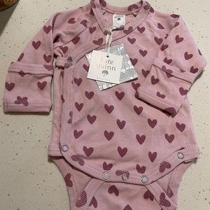 Kate Quinn Long Sleeve Onesie Pink Hearts 0-3 Months